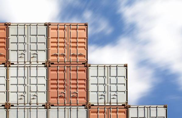 青島貨代在國際貿易發展中的地位如何？提供哪些服務？